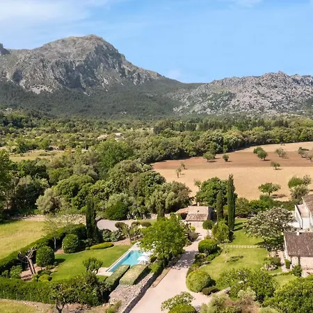 Holiday home Stylish With A Pool And An Outdoor Kitchen Set In A Beautiful Valley In The North-east Of Mallorca *