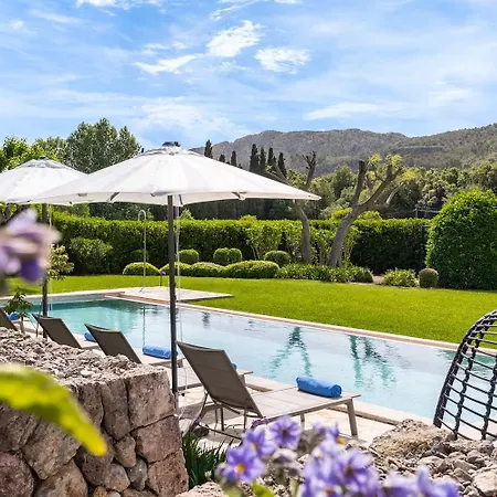 Stylish With A Pool And An Outdoor Kitchen Set In A Beautiful Valley In The North-east Of Mallorca Holiday home Pollenca