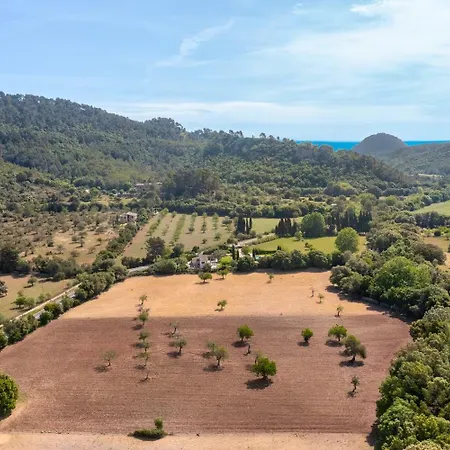 Stylish With A Pool And An Outdoor Kitchen Set In A Beautiful Valley In The North-east Of Mallorca * Pollenca