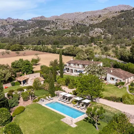Stylish With A Pool And An Outdoor Kitchen Set In A Beautiful Valley In The North-east Of Mallorca Holiday home *